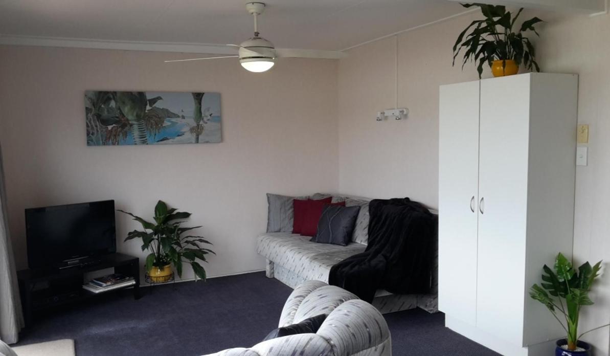 Esquire Motel Mangonui Bagian luar foto